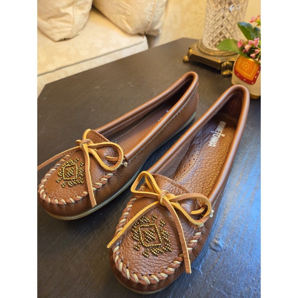 MINNETONKA Women's Soft Deer Leather Beaded Moccasins Carmel 58 Size 11 NEW!